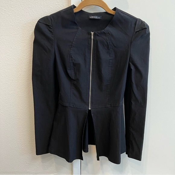 The Vintage Shop Women Black Collarless Zipped Peplum Hem Jacket. Size S - Picture 2 of 7